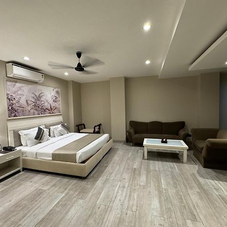 Skon Boutique By Orion Hotels New Delhi Luaran gambar