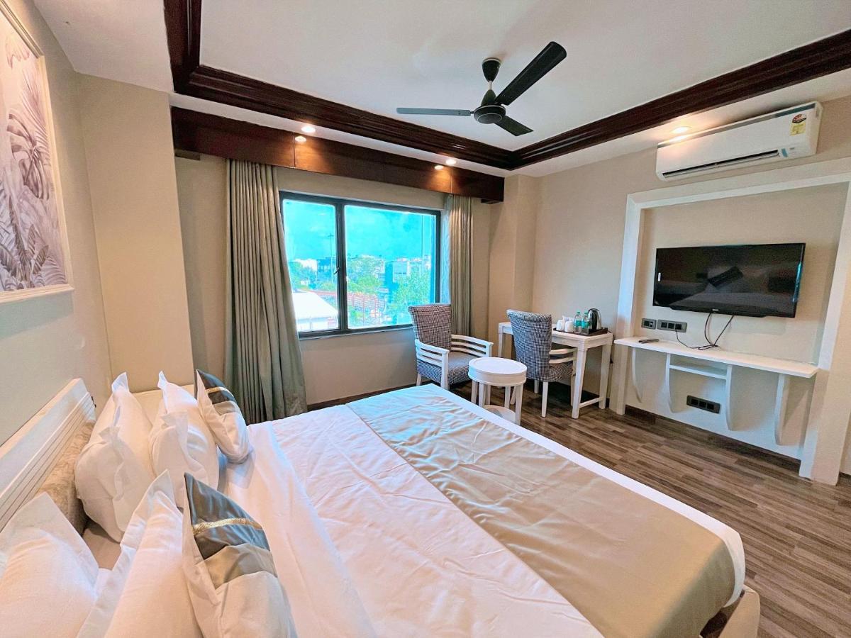 Skon Boutique By Orion Hotels New Delhi Luaran gambar