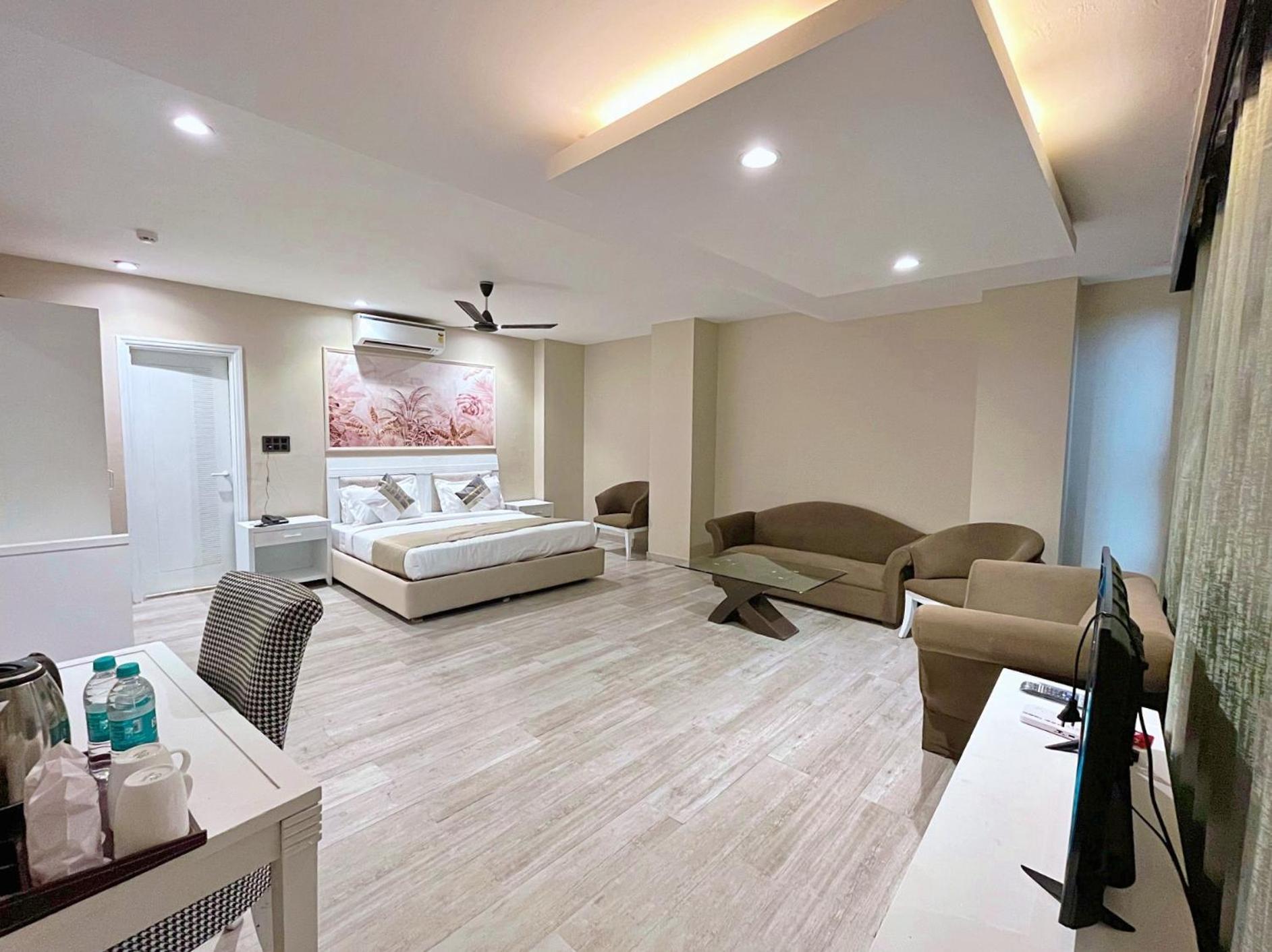 Skon Boutique By Orion Hotels New Delhi Luaran gambar