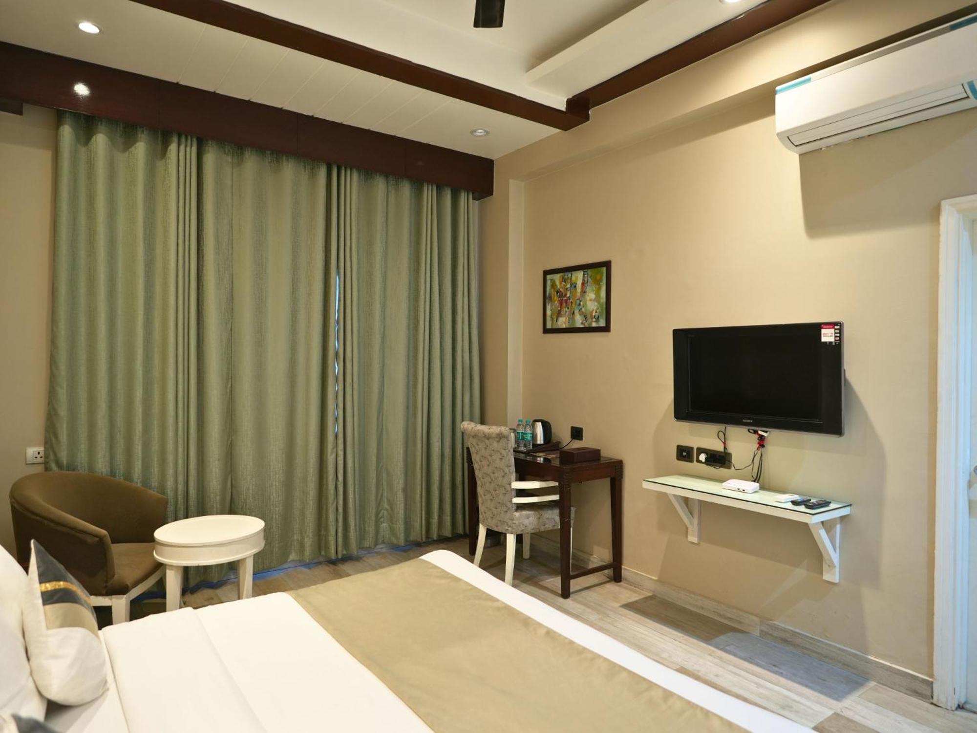 Skon Boutique By Orion Hotels New Delhi Luaran gambar