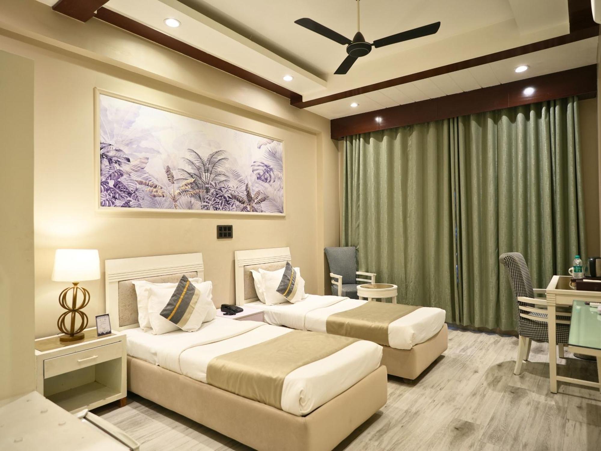 Skon Boutique By Orion Hotels New Delhi Luaran gambar